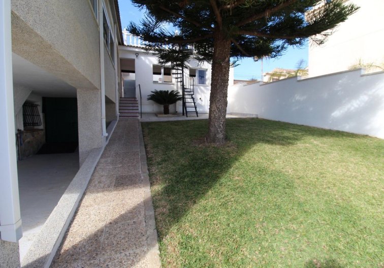 Resale - town house - Torrevieja - Los Balcones - Los Altos Del Edén