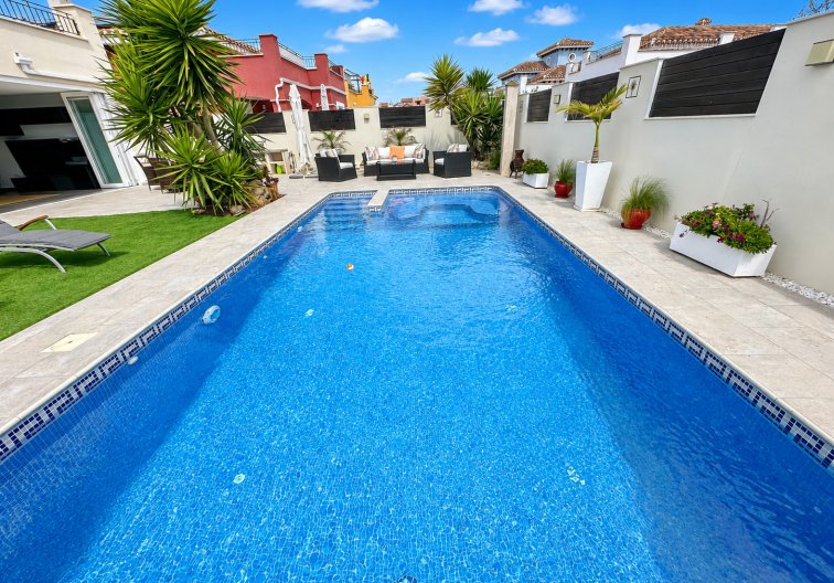 Segunda mano - villa - Mar Menor Golf Resort - Inland