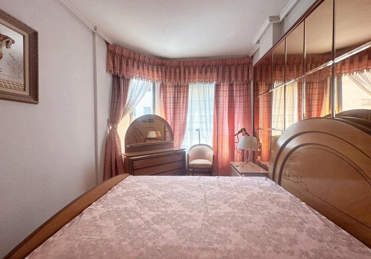 Segunda mano - Apartamento  - Torrevieja - Centro