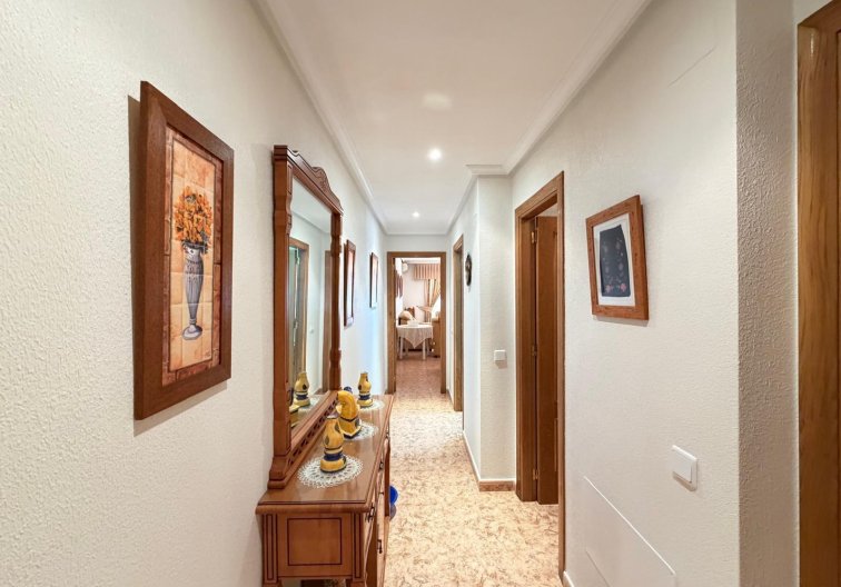 Resale - Apartment - Torrevieja - Playa del Cura