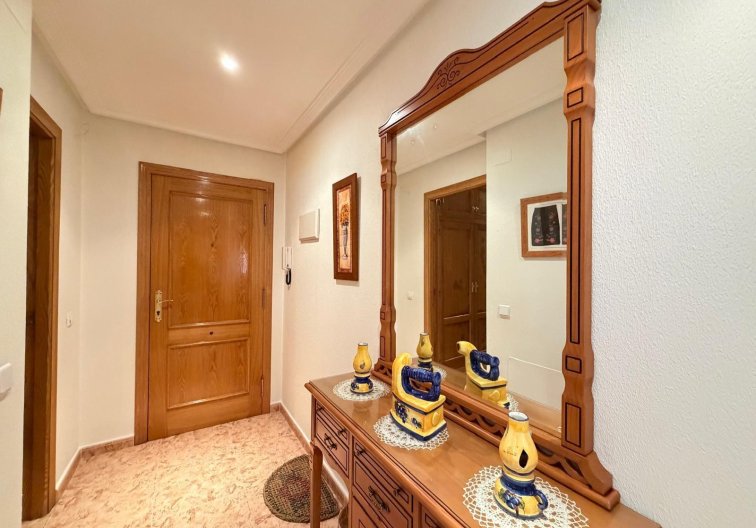 Resale - Apartment - Torrevieja - Playa del Cura