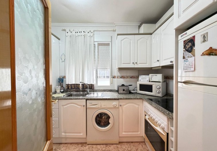 Resale - Apartment - Torrevieja - Playa del Cura