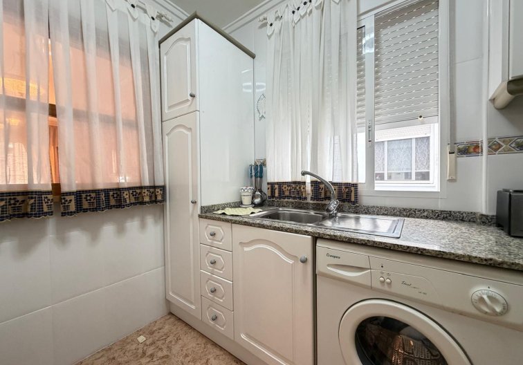 Resale - Apartment - Torrevieja - Playa del Cura