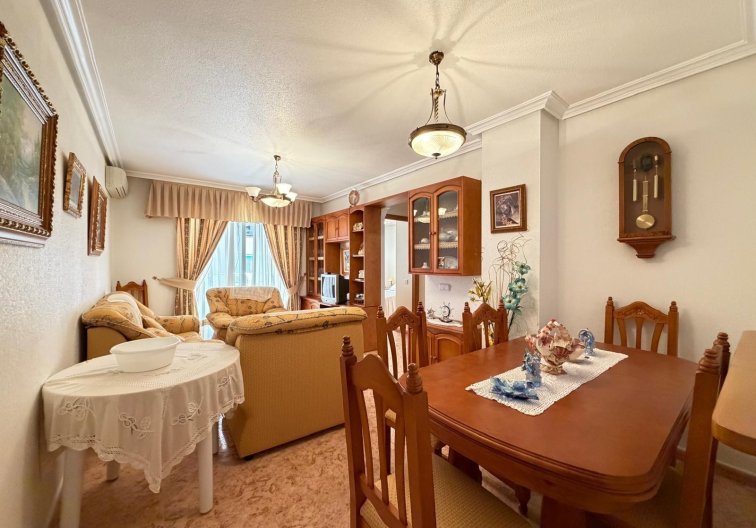 Resale - Apartment - Torrevieja - Playa del Cura