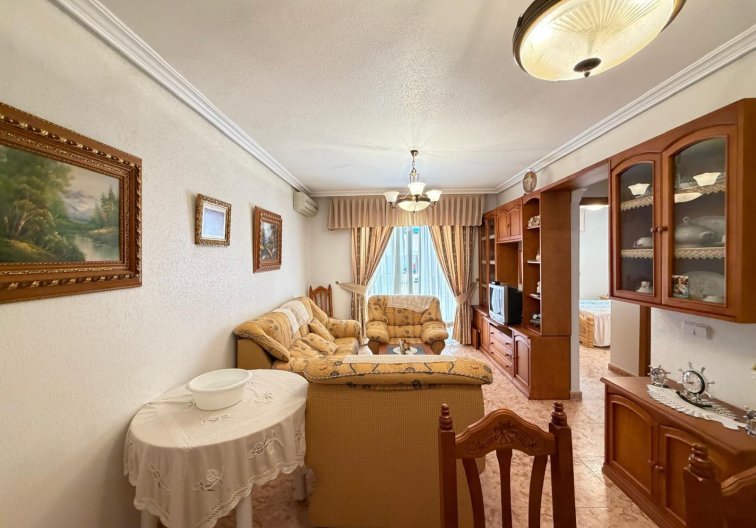 Resale - Apartment - Torrevieja - Playa del Cura