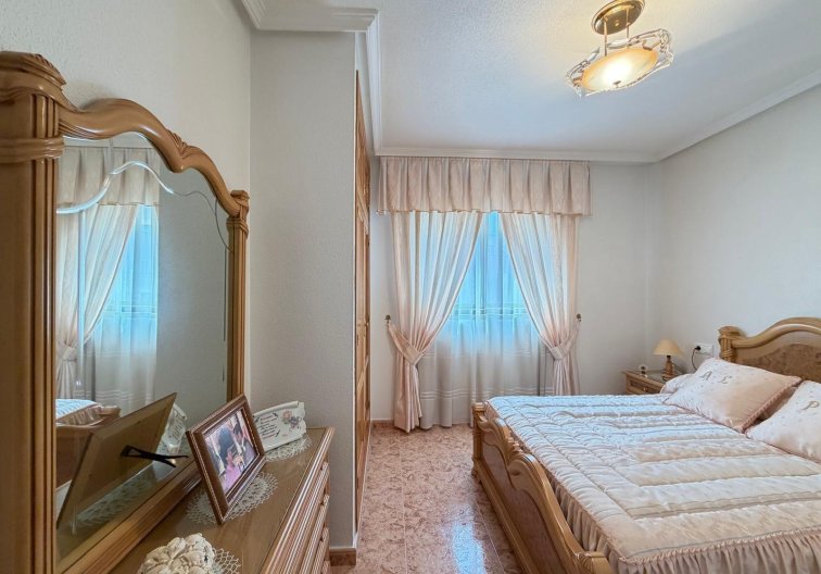 Resale - Apartment - Torrevieja - Playa del Cura