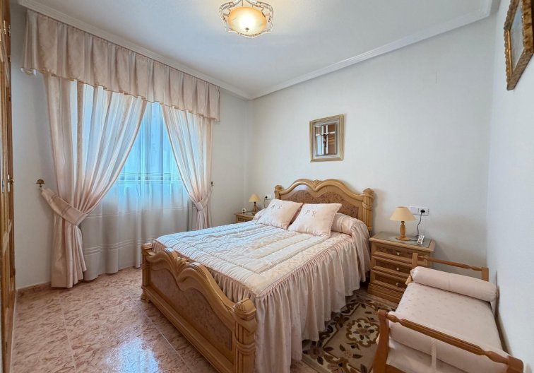 Resale - Apartment - Torrevieja - Playa del Cura