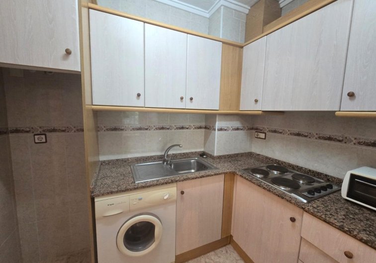 Resale - Apartment - Torrevieja - Habaneras