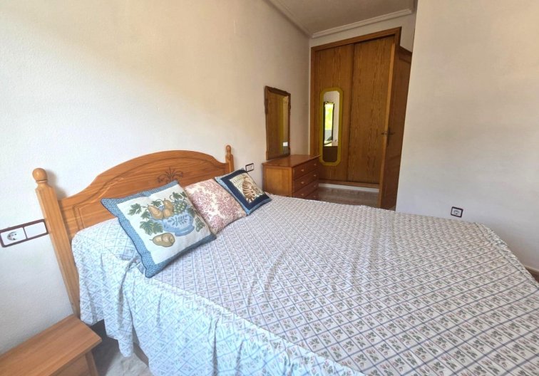 Resale - Apartment - Torrevieja - Habaneras