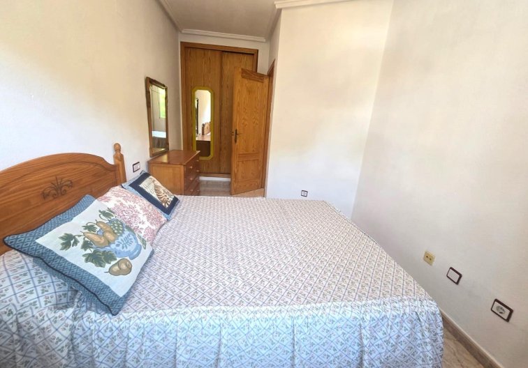 Resale - Apartment - Torrevieja - Habaneras
