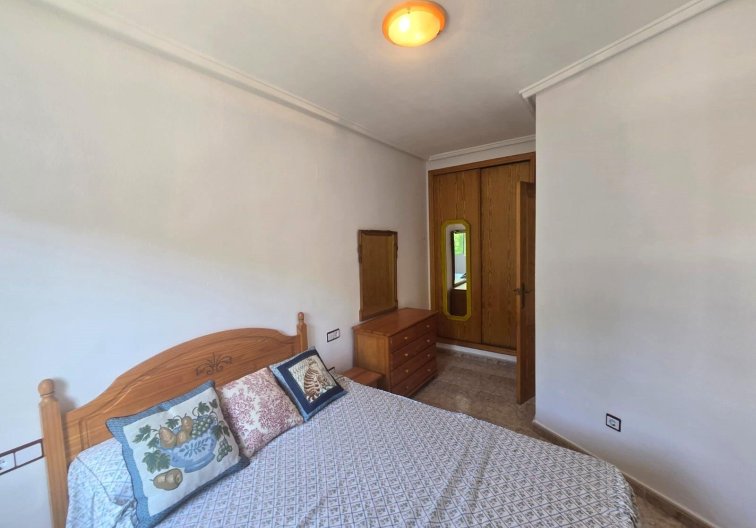 Resale - Apartment - Torrevieja - Habaneras