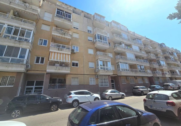 Resale - Apartment - Torrevieja - Habaneras
