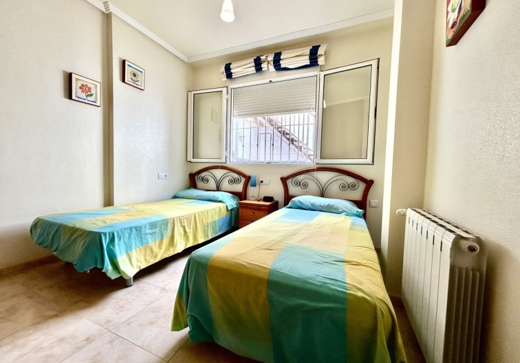 Resale - town house - Torre de la Horadada - Costa Blanca
