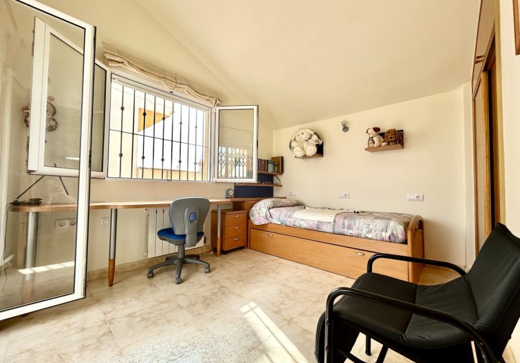 Resale - town house - Torre de la Horadada - Costa Blanca