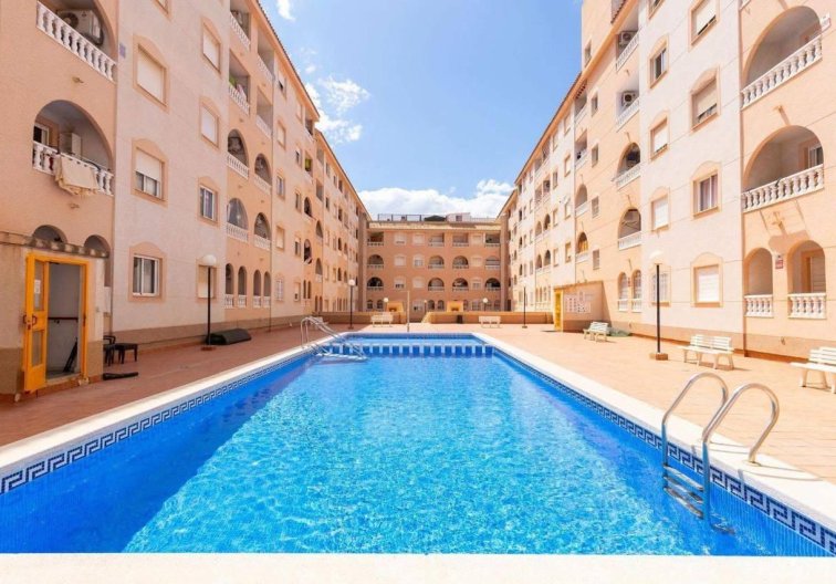 Resale - Apartment - Torrevieja - Playa del Cura