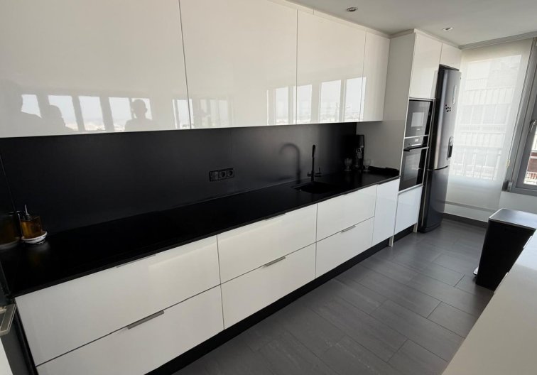 Wiederverkauf - Wohnung - Torrevieja - Acequion