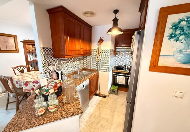 Segunda mano - Apartamento  - Torrevieja - Playa de los Locos
