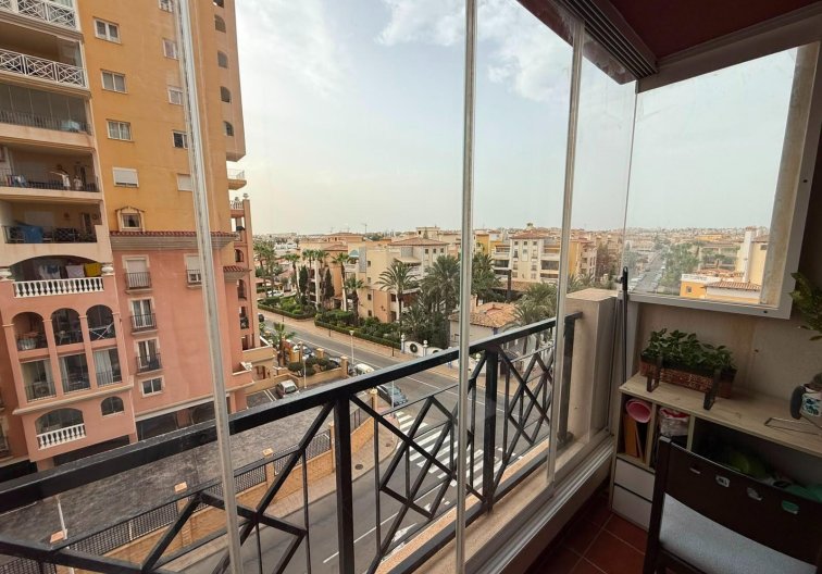 Segunda mano - Apartamento  - Torrevieja - Playa de los Locos
