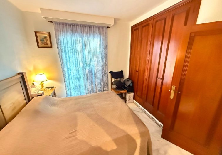 Segunda mano - Apartamento  - Torrevieja - Playa de los Locos