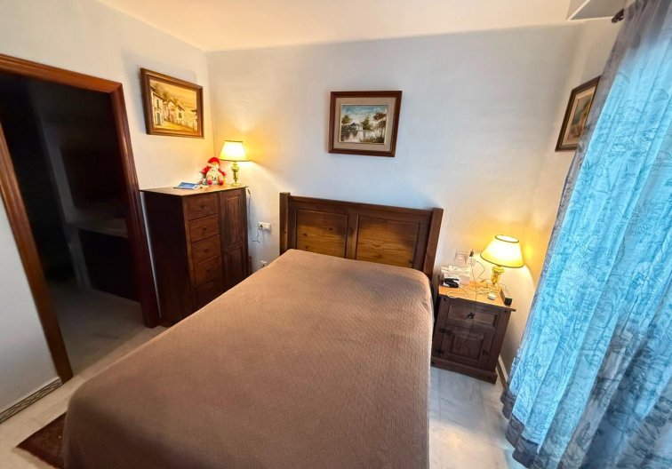 Segunda mano - Apartamento  - Torrevieja - Playa de los Locos