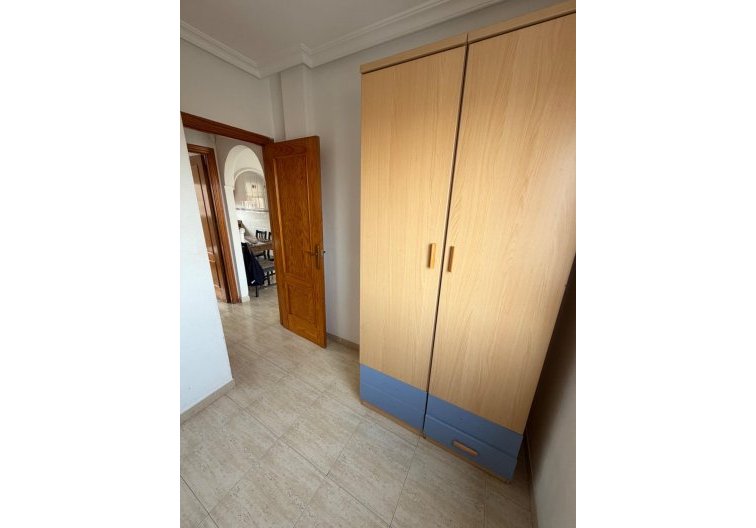 Wiederverkauf - Wohnung - Torrevieja - Centro
