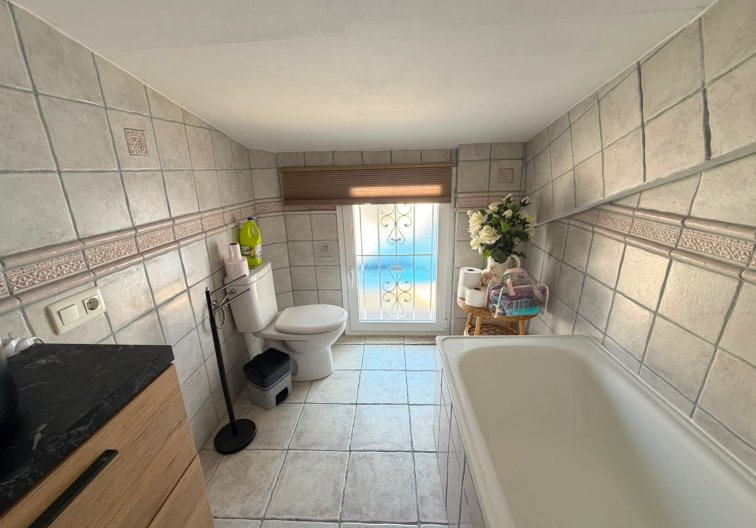 Herverkoop - villa - Torremendo - Costa Blanca