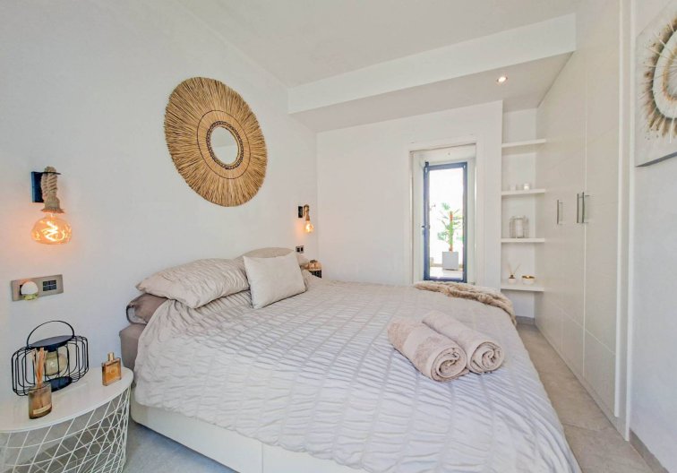 Revente - villa - Villamartin - Costa Blanca