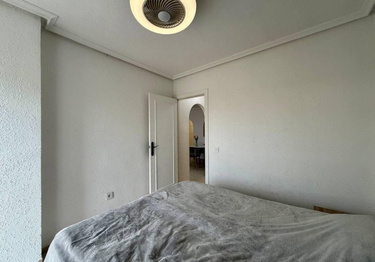 Segunda mano - Apartamento  - Torrevieja - Acequion