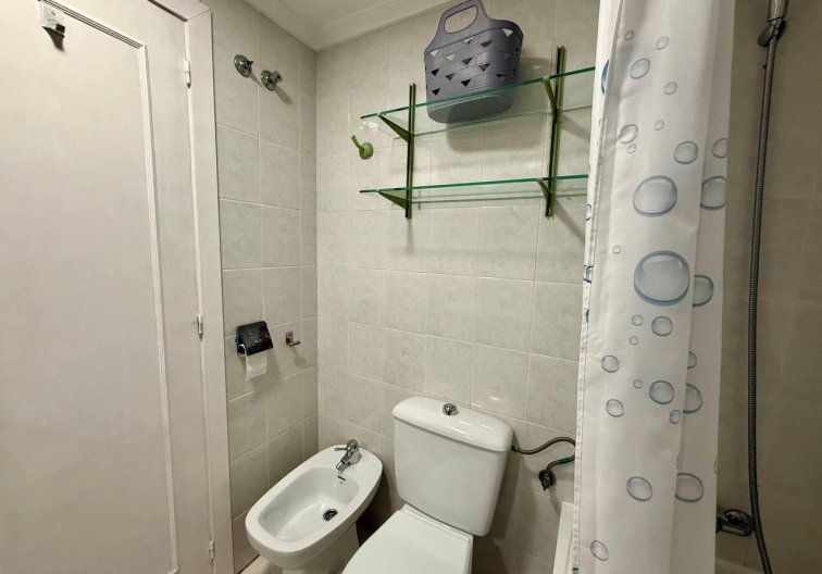 Segunda mano - Apartamento  - Torrevieja - Acequion