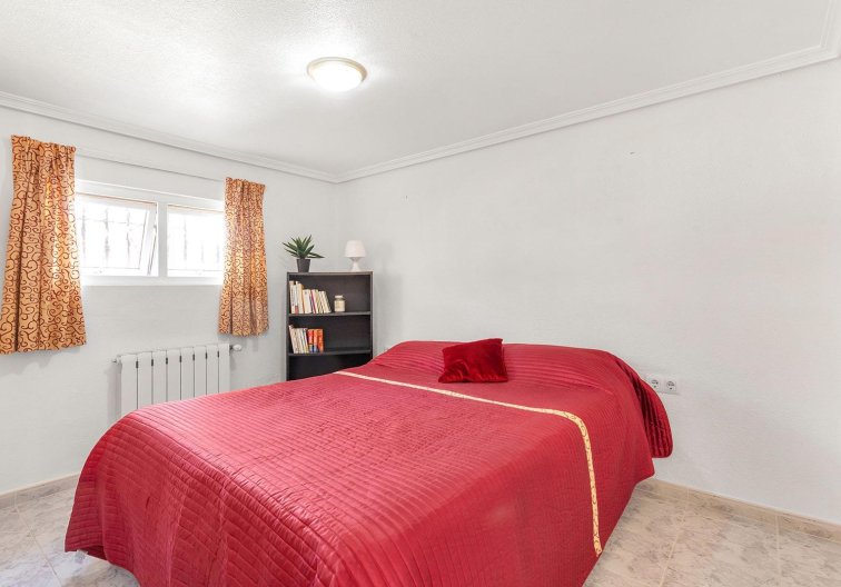 Segunda mano - villa - Torrevieja - Los Balcones - Los Altos Del Edén
