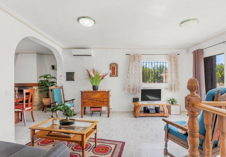 Segunda mano - villa - Torrevieja - Los Balcones - Los Altos Del Edén