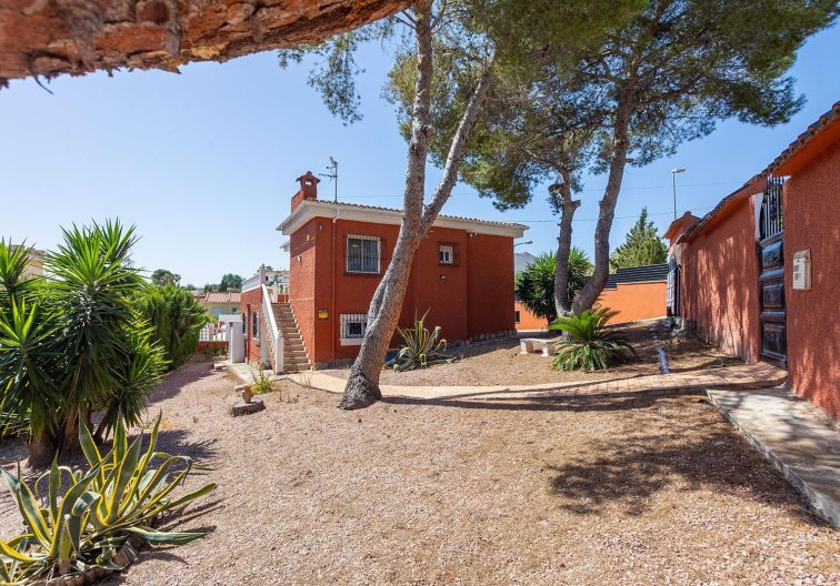 Segunda mano - villa - Torrevieja - Los Balcones - Los Altos Del Edén