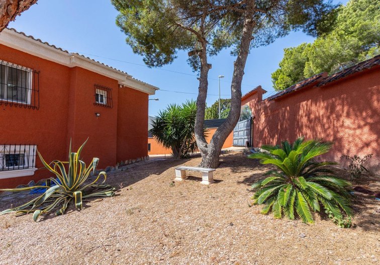 Segunda mano - villa - Torrevieja - Los Balcones - Los Altos Del Edén