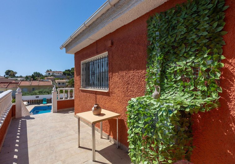 Segunda mano - villa - Torrevieja - Los Balcones - Los Altos Del Edén