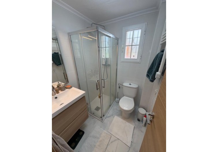 Resale - Bungalow - Torrevieja - Zona Los Frutales