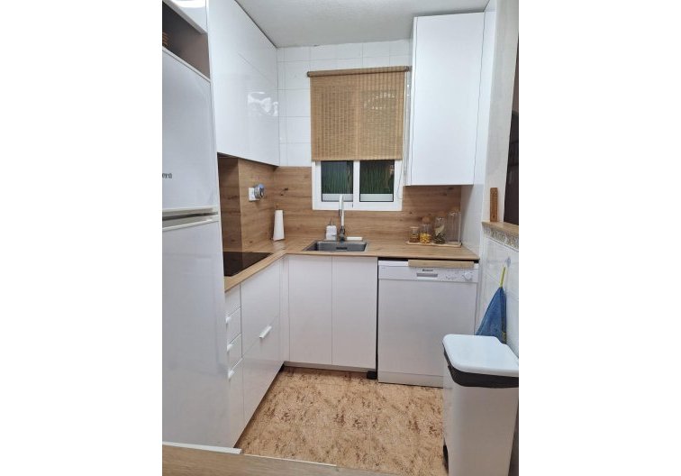 Resale - Apartment - Torrevieja - Playa del Cura