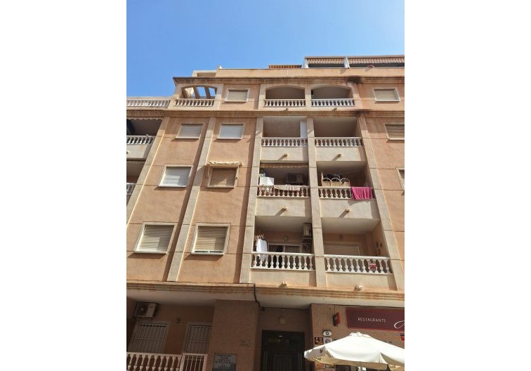 Resale - Apartment - Torrevieja - Playa del Cura