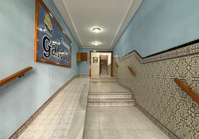 Herverkoop - Appartement - Torrevieja - Habaneras