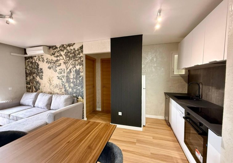 Segunda mano - Apartamento  - Torrevieja - Acequion