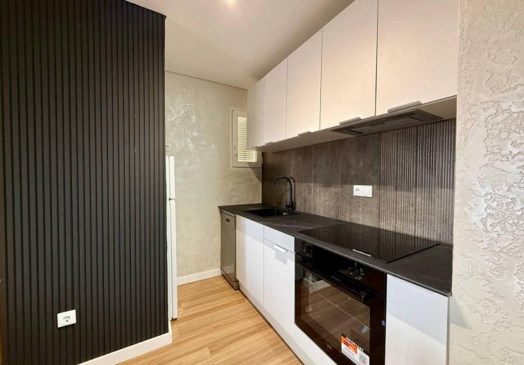 Segunda mano - Apartamento  - Torrevieja - Acequion