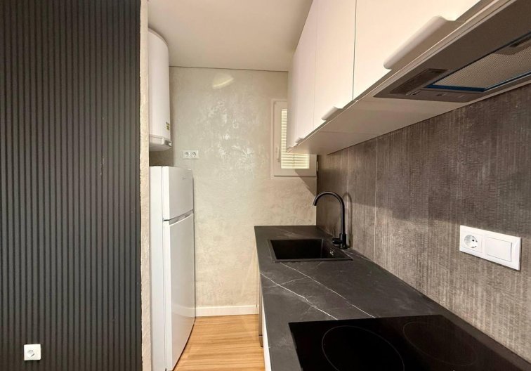 Segunda mano - Apartamento  - Torrevieja - Acequion