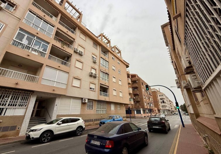 Segunda mano - Apartamento  - Torrevieja - Acequion