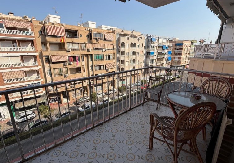 Segunda mano - Apartamento  - Torrevieja - Acequion