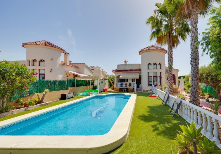 Segunda mano - villa - San Fulgencio - Costa Blanca