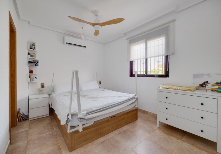 Segunda mano - villa - San Fulgencio - Costa Blanca