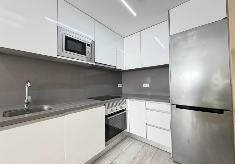 Herverkoop - Appartement - Torrevieja - Playa del Cura