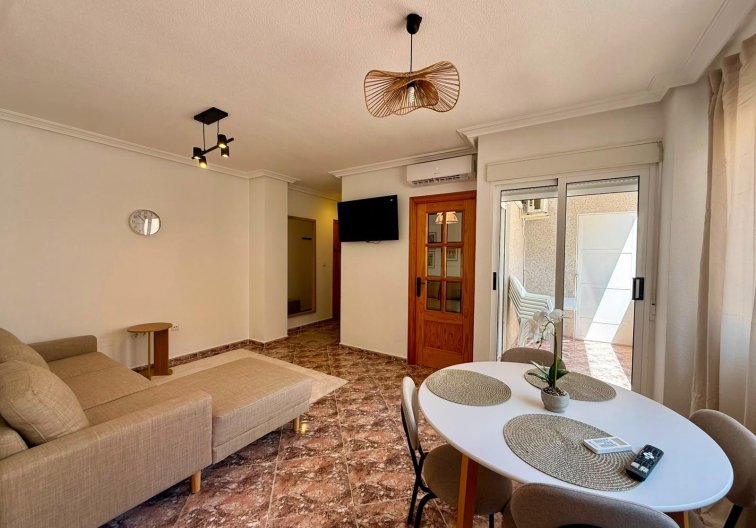 Resale - Apartment - Torrevieja - Playa del Cura