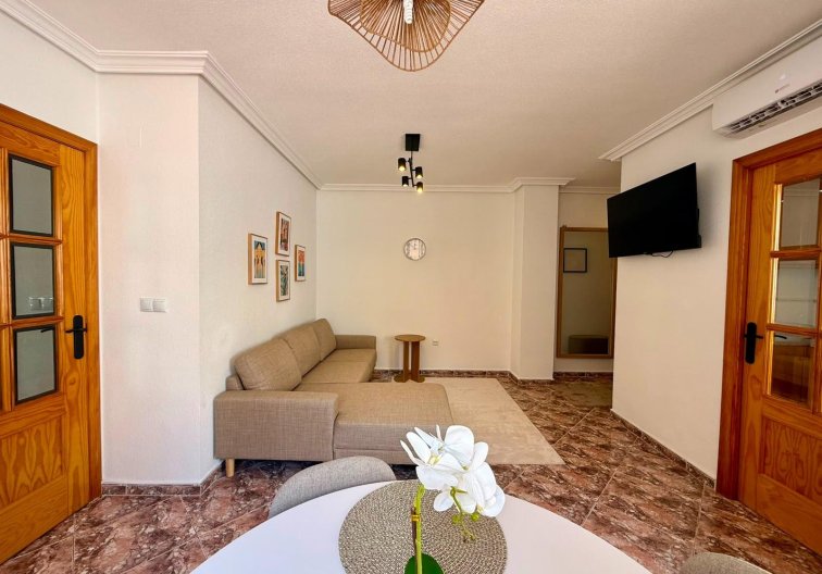 Resale - Apartment - Torrevieja - Playa del Cura