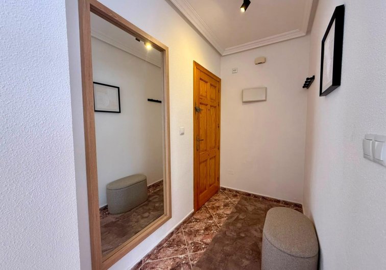 Resale - Apartment - Torrevieja - Playa del Cura