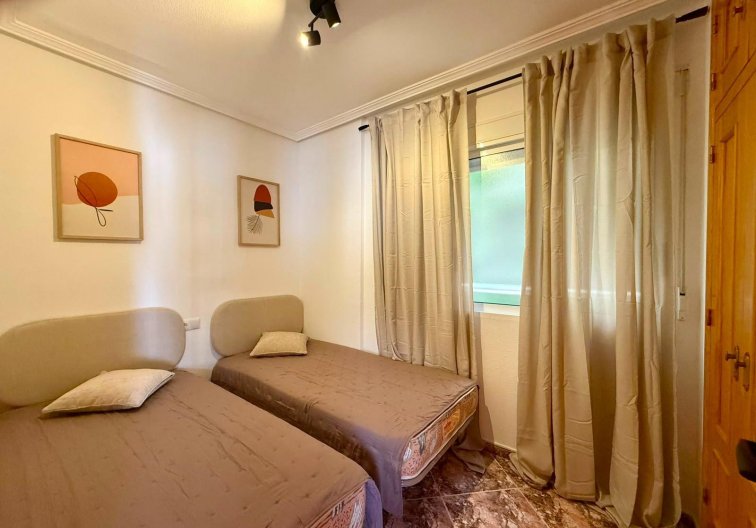 Resale - Apartment - Torrevieja - Playa del Cura